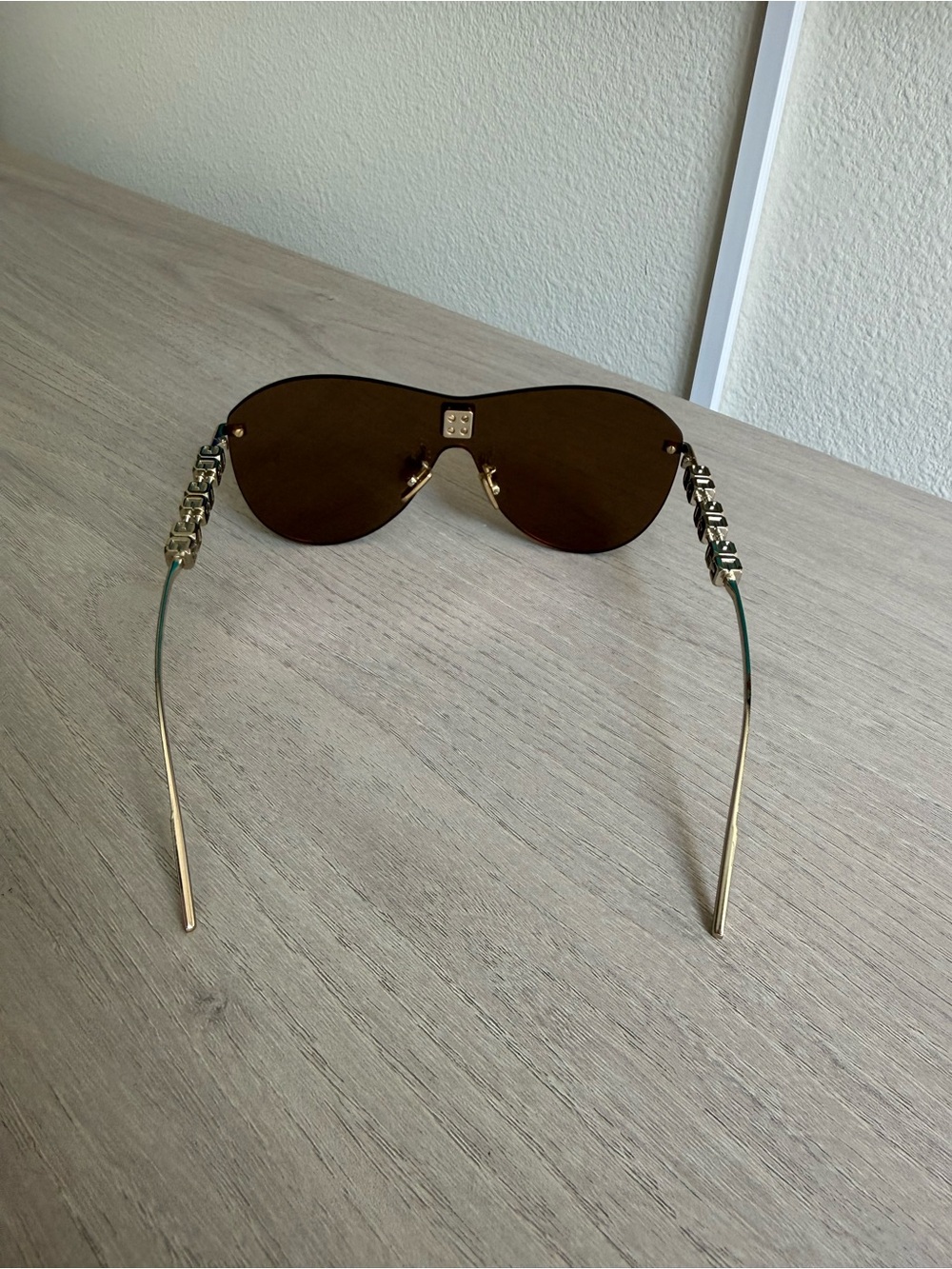 Givenchy 4G Gold Mirrored Shield Sunglasses Rimless Mask Italy - Picture 7 of 7